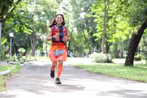 BIB: 0433
                            <button type="button" onclick="openModal(5083943)" class="btn btn-primary btn-sm float-right btn-popup" data-toggle="modal" data-target=".modal-high-quality">
                        <i class="fas fa-shopping-cart"></i> Add to Cart
                    </button>
                                            <button type="button" onclick="isThisMe(5083943, true)" class="btn btn-success btn-sm float-right btn-popup btn-isme hidden" data-toggle="tooltip" data-placement="bottom" title="นี่คือรูปของคุณใช่ไหม คลิกที่นี่เพื่อเอาเข้าอัลบั้ม">
                        <i class="fas fa-plus"></i> Add to album
                    </button>
                    <button type="button" onclick="isThisMe(5083943, false)" class="btn btn-warning btn-sm float-right btn-popup btn-isnotme hidden">
                        <i class="fas fa-ban"></i> Remove from album
                    </button>