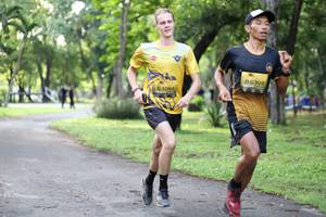 BIB: 0308, 1084
                            <button type="button" onclick="openModal(5026074)" class="btn btn-primary btn-sm float-right btn-popup" data-toggle="modal" data-target=".modal-high-quality">
                        <i class="fas fa-shopping-cart"></i> Add to Cart
                    </button>
                                            <button type="button" onclick="isThisMe(5026074, true)" class="btn btn-success btn-sm float-right btn-popup btn-isme hidden" data-toggle="tooltip" data-placement="bottom" title="นี่คือรูปของคุณใช่ไหม คลิกที่นี่เพื่อเอาเข้าอัลบั้ม">
                        <i class="fas fa-plus"></i> Add to album
                    </button>
                    <button type="button" onclick="isThisMe(5026074, false)" class="btn btn-warning btn-sm float-right btn-popup btn-isnotme hidden">
                        <i class="fas fa-ban"></i> Remove from album
                    </button>