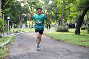 BIB: 063
                            <button type="button" onclick="openModal(5032331)" class="btn btn-primary btn-sm float-right btn-popup" data-toggle="modal" data-target=".modal-high-quality">
                        <i class="fas fa-shopping-cart"></i> Add to Cart
                    </button>
                                            <button type="button" onclick="isThisMe(5032331, true)" class="btn btn-success btn-sm float-right btn-popup btn-isme hidden" data-toggle="tooltip" data-placement="bottom" title="นี่คือรูปของคุณใช่ไหม คลิกที่นี่เพื่อเอาเข้าอัลบั้ม">
                        <i class="fas fa-plus"></i> Add to album
                    </button>
                    <button type="button" onclick="isThisMe(5032331, false)" class="btn btn-warning btn-sm float-right btn-popup btn-isnotme hidden">
                        <i class="fas fa-ban"></i> Remove from album
                    </button>