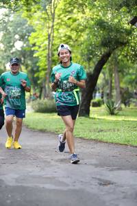 BIB: 261, 124
                            <button type="button" onclick="openModal(5033379)" class="btn btn-primary btn-sm float-right btn-popup" data-toggle="modal" data-target=".modal-high-quality">
                        <i class="fas fa-shopping-cart"></i> Add to Cart
                    </button>
                                            <button type="button" onclick="isThisMe(5033379, true)" class="btn btn-success btn-sm float-right btn-popup btn-isme hidden" data-toggle="tooltip" data-placement="bottom" title="นี่คือรูปของคุณใช่ไหม คลิกที่นี่เพื่อเอาเข้าอัลบั้ม">
                        <i class="fas fa-plus"></i> Add to album
                    </button>
                    <button type="button" onclick="isThisMe(5033379, false)" class="btn btn-warning btn-sm float-right btn-popup btn-isnotme hidden">
                        <i class="fas fa-ban"></i> Remove from album
                    </button>