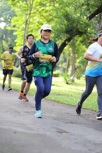 BIB: 0253
                            <button type="button" onclick="openModal(5039044)" class="btn btn-primary btn-sm float-right btn-popup" data-toggle="modal" data-target=".modal-high-quality">
                        <i class="fas fa-shopping-cart"></i> Add to Cart
                    </button>
                                            <button type="button" onclick="isThisMe(5039044, true)" class="btn btn-success btn-sm float-right btn-popup btn-isme hidden" data-toggle="tooltip" data-placement="bottom" title="นี่คือรูปของคุณใช่ไหม คลิกที่นี่เพื่อเอาเข้าอัลบั้ม">
                        <i class="fas fa-plus"></i> Add to album
                    </button>
                    <button type="button" onclick="isThisMe(5039044, false)" class="btn btn-warning btn-sm float-right btn-popup btn-isnotme hidden">
                        <i class="fas fa-ban"></i> Remove from album
                    </button>