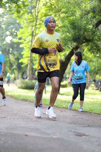 BIB: 11001
                            <button type="button" onclick="openModal(5038714)" class="btn btn-primary btn-sm float-right btn-popup" data-toggle="modal" data-target=".modal-high-quality">
                        <i class="fas fa-shopping-cart"></i> Add to Cart
                    </button>
                                            <button type="button" onclick="isThisMe(5038714, true)" class="btn btn-success btn-sm float-right btn-popup btn-isme hidden" data-toggle="tooltip" data-placement="bottom" title="นี่คือรูปของคุณใช่ไหม คลิกที่นี่เพื่อเอาเข้าอัลบั้ม">
                        <i class="fas fa-plus"></i> Add to album
                    </button>
                    <button type="button" onclick="isThisMe(5038714, false)" class="btn btn-warning btn-sm float-right btn-popup btn-isnotme hidden">
                        <i class="fas fa-ban"></i> Remove from album
                    </button>