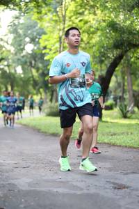 BIB: 761
                            <button type="button" onclick="openModal(5033485)" class="btn btn-primary btn-sm float-right btn-popup" data-toggle="modal" data-target=".modal-high-quality">
                        <i class="fas fa-shopping-cart"></i> Add to Cart
                    </button>
                                            <button type="button" onclick="isThisMe(5033485, true)" class="btn btn-success btn-sm float-right btn-popup btn-isme hidden" data-toggle="tooltip" data-placement="bottom" title="นี่คือรูปของคุณใช่ไหม คลิกที่นี่เพื่อเอาเข้าอัลบั้ม">
                        <i class="fas fa-plus"></i> Add to album
                    </button>
                    <button type="button" onclick="isThisMe(5033485, false)" class="btn btn-warning btn-sm float-right btn-popup btn-isnotme hidden">
                        <i class="fas fa-ban"></i> Remove from album
                    </button>