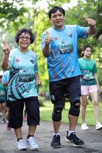 BIB: 0432
                            <button type="button" onclick="openModal(5036439)" class="btn btn-primary btn-sm float-right btn-popup" data-toggle="modal" data-target=".modal-high-quality">
                        <i class="fas fa-shopping-cart"></i> Add to Cart
                    </button>
                                            <button type="button" onclick="isThisMe(5036439, true)" class="btn btn-success btn-sm float-right btn-popup btn-isme hidden" data-toggle="tooltip" data-placement="bottom" title="นี่คือรูปของคุณใช่ไหม คลิกที่นี่เพื่อเอาเข้าอัลบั้ม">
                        <i class="fas fa-plus"></i> Add to album
                    </button>
                    <button type="button" onclick="isThisMe(5036439, false)" class="btn btn-warning btn-sm float-right btn-popup btn-isnotme hidden">
                        <i class="fas fa-ban"></i> Remove from album
                    </button>