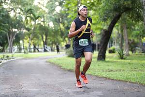 BIB: 222
                            <button type="button" onclick="openModal(5024813)" class="btn btn-primary btn-sm float-right btn-popup" data-toggle="modal" data-target=".modal-high-quality">
                        <i class="fas fa-shopping-cart"></i> Add to Cart
                    </button>
                                            <button type="button" onclick="isThisMe(5024813, true)" class="btn btn-success btn-sm float-right btn-popup btn-isme hidden" data-toggle="tooltip" data-placement="bottom" title="นี่คือรูปของคุณใช่ไหม คลิกที่นี่เพื่อเอาเข้าอัลบั้ม">
                        <i class="fas fa-plus"></i> Add to album
                    </button>
                    <button type="button" onclick="isThisMe(5024813, false)" class="btn btn-warning btn-sm float-right btn-popup btn-isnotme hidden">
                        <i class="fas fa-ban"></i> Remove from album
                    </button>