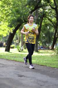 BIB: 0983
                            <button type="button" onclick="openModal(5040190)" class="btn btn-primary btn-sm float-right btn-popup" data-toggle="modal" data-target=".modal-high-quality">
                        <i class="fas fa-shopping-cart"></i> Add to Cart
                    </button>
                                            <button type="button" onclick="isThisMe(5040190, true)" class="btn btn-success btn-sm float-right btn-popup btn-isme hidden" data-toggle="tooltip" data-placement="bottom" title="นี่คือรูปของคุณใช่ไหม คลิกที่นี่เพื่อเอาเข้าอัลบั้ม">
                        <i class="fas fa-plus"></i> Add to album
                    </button>
                    <button type="button" onclick="isThisMe(5040190, false)" class="btn btn-warning btn-sm float-right btn-popup btn-isnotme hidden">
                        <i class="fas fa-ban"></i> Remove from album
                    </button>