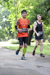 BIB: 0948, 1038
                            <button type="button" onclick="openModal(5049173)" class="btn btn-primary btn-sm float-right btn-popup" data-toggle="modal" data-target=".modal-high-quality">
                        <i class="fas fa-shopping-cart"></i> Add to Cart
                    </button>
                                            <button type="button" onclick="isThisMe(5049173, true)" class="btn btn-success btn-sm float-right btn-popup btn-isme hidden" data-toggle="tooltip" data-placement="bottom" title="นี่คือรูปของคุณใช่ไหม คลิกที่นี่เพื่อเอาเข้าอัลบั้ม">
                        <i class="fas fa-plus"></i> Add to album
                    </button>
                    <button type="button" onclick="isThisMe(5049173, false)" class="btn btn-warning btn-sm float-right btn-popup btn-isnotme hidden">
                        <i class="fas fa-ban"></i> Remove from album
                    </button>