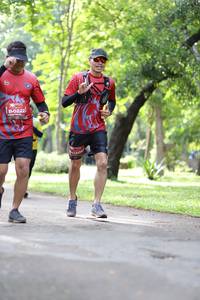 BIB: 0222
                            <button type="button" onclick="openModal(5041325)" class="btn btn-primary btn-sm float-right btn-popup" data-toggle="modal" data-target=".modal-high-quality">
                        <i class="fas fa-shopping-cart"></i> Add to Cart
                    </button>
                                            <button type="button" onclick="isThisMe(5041325, true)" class="btn btn-success btn-sm float-right btn-popup btn-isme hidden" data-toggle="tooltip" data-placement="bottom" title="นี่คือรูปของคุณใช่ไหม คลิกที่นี่เพื่อเอาเข้าอัลบั้ม">
                        <i class="fas fa-plus"></i> Add to album
                    </button>
                    <button type="button" onclick="isThisMe(5041325, false)" class="btn btn-warning btn-sm float-right btn-popup btn-isnotme hidden">
                        <i class="fas fa-ban"></i> Remove from album
                    </button>