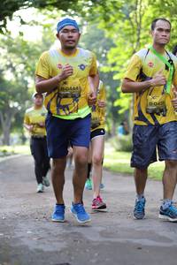 BIB: 0444, 0439
                            <button type="button" onclick="openModal(5039112)" class="btn btn-primary btn-sm float-right btn-popup" data-toggle="modal" data-target=".modal-high-quality">
                        <i class="fas fa-shopping-cart"></i> Add to Cart
                    </button>
                                            <button type="button" onclick="isThisMe(5039112, true)" class="btn btn-success btn-sm float-right btn-popup btn-isme hidden" data-toggle="tooltip" data-placement="bottom" title="นี่คือรูปของคุณใช่ไหม คลิกที่นี่เพื่อเอาเข้าอัลบั้ม">
                        <i class="fas fa-plus"></i> Add to album
                    </button>
                    <button type="button" onclick="isThisMe(5039112, false)" class="btn btn-warning btn-sm float-right btn-popup btn-isnotme hidden">
                        <i class="fas fa-ban"></i> Remove from album
                    </button>