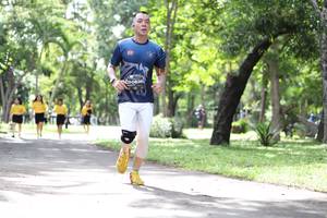 BIB: 836
                            <button type="button" onclick="openModal(5084499)" class="btn btn-primary btn-sm float-right btn-popup" data-toggle="modal" data-target=".modal-high-quality">
                        <i class="fas fa-shopping-cart"></i> Add to Cart
                    </button>
                                            <button type="button" onclick="isThisMe(5084499, true)" class="btn btn-success btn-sm float-right btn-popup btn-isme hidden" data-toggle="tooltip" data-placement="bottom" title="นี่คือรูปของคุณใช่ไหม คลิกที่นี่เพื่อเอาเข้าอัลบั้ม">
                        <i class="fas fa-plus"></i> Add to album
                    </button>
                    <button type="button" onclick="isThisMe(5084499, false)" class="btn btn-warning btn-sm float-right btn-popup btn-isnotme hidden">
                        <i class="fas fa-ban"></i> Remove from album
                    </button>