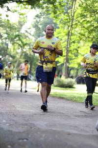 BIB: 0612
                            <button type="button" onclick="openModal(5040251)" class="btn btn-primary btn-sm float-right btn-popup" data-toggle="modal" data-target=".modal-high-quality">
                        <i class="fas fa-shopping-cart"></i> Add to Cart
                    </button>
                                            <button type="button" onclick="isThisMe(5040251, true)" class="btn btn-success btn-sm float-right btn-popup btn-isme hidden" data-toggle="tooltip" data-placement="bottom" title="นี่คือรูปของคุณใช่ไหม คลิกที่นี่เพื่อเอาเข้าอัลบั้ม">
                        <i class="fas fa-plus"></i> Add to album
                    </button>
                    <button type="button" onclick="isThisMe(5040251, false)" class="btn btn-warning btn-sm float-right btn-popup btn-isnotme hidden">
                        <i class="fas fa-ban"></i> Remove from album
                    </button>