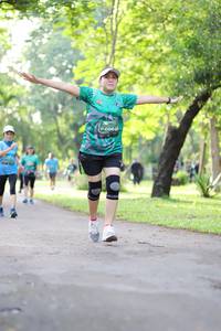 BIB: 0962
                            <button type="button" onclick="openModal(5037681)" class="btn btn-primary btn-sm float-right btn-popup" data-toggle="modal" data-target=".modal-high-quality">
                        <i class="fas fa-shopping-cart"></i> Add to Cart
                    </button>
                                            <button type="button" onclick="isThisMe(5037681, true)" class="btn btn-success btn-sm float-right btn-popup btn-isme hidden" data-toggle="tooltip" data-placement="bottom" title="นี่คือรูปของคุณใช่ไหม คลิกที่นี่เพื่อเอาเข้าอัลบั้ม">
                        <i class="fas fa-plus"></i> Add to album
                    </button>
                    <button type="button" onclick="isThisMe(5037681, false)" class="btn btn-warning btn-sm float-right btn-popup btn-isnotme hidden">
                        <i class="fas fa-ban"></i> Remove from album
                    </button>