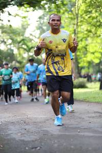 BIB: 1223
                            <button type="button" onclick="openModal(5036411)" class="btn btn-primary btn-sm float-right btn-popup" data-toggle="modal" data-target=".modal-high-quality">
                        <i class="fas fa-shopping-cart"></i> Add to Cart
                    </button>
                                            <button type="button" onclick="isThisMe(5036411, true)" class="btn btn-success btn-sm float-right btn-popup btn-isme hidden" data-toggle="tooltip" data-placement="bottom" title="นี่คือรูปของคุณใช่ไหม คลิกที่นี่เพื่อเอาเข้าอัลบั้ม">
                        <i class="fas fa-plus"></i> Add to album
                    </button>
                    <button type="button" onclick="isThisMe(5036411, false)" class="btn btn-warning btn-sm float-right btn-popup btn-isnotme hidden">
                        <i class="fas fa-ban"></i> Remove from album
                    </button>