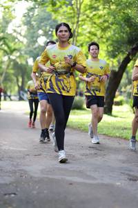 BIB: 0674
                            <button type="button" onclick="openModal(5039121)" class="btn btn-primary btn-sm float-right btn-popup" data-toggle="modal" data-target=".modal-high-quality">
                        <i class="fas fa-shopping-cart"></i> Add to Cart
                    </button>
                                            <button type="button" onclick="isThisMe(5039121, true)" class="btn btn-success btn-sm float-right btn-popup btn-isme hidden" data-toggle="tooltip" data-placement="bottom" title="นี่คือรูปของคุณใช่ไหม คลิกที่นี่เพื่อเอาเข้าอัลบั้ม">
                        <i class="fas fa-plus"></i> Add to album
                    </button>
                    <button type="button" onclick="isThisMe(5039121, false)" class="btn btn-warning btn-sm float-right btn-popup btn-isnotme hidden">
                        <i class="fas fa-ban"></i> Remove from album
                    </button>