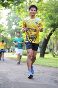 BIB: 0653
                            <button type="button" onclick="openModal(5036591)" class="btn btn-primary btn-sm float-right btn-popup" data-toggle="modal" data-target=".modal-high-quality">
                        <i class="fas fa-shopping-cart"></i> Add to Cart
                    </button>
                                            <button type="button" onclick="isThisMe(5036591, true)" class="btn btn-success btn-sm float-right btn-popup btn-isme hidden" data-toggle="tooltip" data-placement="bottom" title="นี่คือรูปของคุณใช่ไหม คลิกที่นี่เพื่อเอาเข้าอัลบั้ม">
                        <i class="fas fa-plus"></i> Add to album
                    </button>
                    <button type="button" onclick="isThisMe(5036591, false)" class="btn btn-warning btn-sm float-right btn-popup btn-isnotme hidden">
                        <i class="fas fa-ban"></i> Remove from album
                    </button>