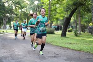 BIB: 212
                            <button type="button" onclick="openModal(5032752)" class="btn btn-primary btn-sm float-right btn-popup" data-toggle="modal" data-target=".modal-high-quality">
                        <i class="fas fa-shopping-cart"></i> Add to Cart
                    </button>
                                            <button type="button" onclick="isThisMe(5032752, true)" class="btn btn-success btn-sm float-right btn-popup btn-isme hidden" data-toggle="tooltip" data-placement="bottom" title="นี่คือรูปของคุณใช่ไหม คลิกที่นี่เพื่อเอาเข้าอัลบั้ม">
                        <i class="fas fa-plus"></i> Add to album
                    </button>
                    <button type="button" onclick="isThisMe(5032752, false)" class="btn btn-warning btn-sm float-right btn-popup btn-isnotme hidden">
                        <i class="fas fa-ban"></i> Remove from album
                    </button>