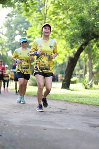 BIB: 0117
                            <button type="button" onclick="openModal(5038960)" class="btn btn-primary btn-sm float-right btn-popup" data-toggle="modal" data-target=".modal-high-quality">
                        <i class="fas fa-shopping-cart"></i> Add to Cart
                    </button>
                                            <button type="button" onclick="isThisMe(5038960, true)" class="btn btn-success btn-sm float-right btn-popup btn-isme hidden" data-toggle="tooltip" data-placement="bottom" title="นี่คือรูปของคุณใช่ไหม คลิกที่นี่เพื่อเอาเข้าอัลบั้ม">
                        <i class="fas fa-plus"></i> Add to album
                    </button>
                    <button type="button" onclick="isThisMe(5038960, false)" class="btn btn-warning btn-sm float-right btn-popup btn-isnotme hidden">
                        <i class="fas fa-ban"></i> Remove from album
                    </button>