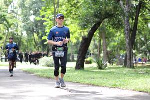 BIB: 0472
                            <button type="button" onclick="openModal(5083873)" class="btn btn-primary btn-sm float-right btn-popup" data-toggle="modal" data-target=".modal-high-quality">
                        <i class="fas fa-shopping-cart"></i> Add to Cart
                    </button>
                                            <button type="button" onclick="isThisMe(5083873, true)" class="btn btn-success btn-sm float-right btn-popup btn-isme hidden" data-toggle="tooltip" data-placement="bottom" title="นี่คือรูปของคุณใช่ไหม คลิกที่นี่เพื่อเอาเข้าอัลบั้ม">
                        <i class="fas fa-plus"></i> Add to album
                    </button>
                    <button type="button" onclick="isThisMe(5083873, false)" class="btn btn-warning btn-sm float-right btn-popup btn-isnotme hidden">
                        <i class="fas fa-ban"></i> Remove from album
                    </button>