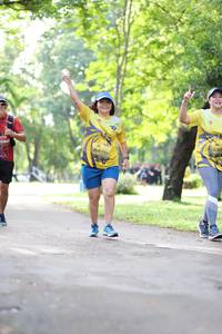 BIB: 0755
                            <button type="button" onclick="openModal(5041277)" class="btn btn-primary btn-sm float-right btn-popup" data-toggle="modal" data-target=".modal-high-quality">
                        <i class="fas fa-shopping-cart"></i> Add to Cart
                    </button>
                                            <button type="button" onclick="isThisMe(5041277, true)" class="btn btn-success btn-sm float-right btn-popup btn-isme hidden" data-toggle="tooltip" data-placement="bottom" title="นี่คือรูปของคุณใช่ไหม คลิกที่นี่เพื่อเอาเข้าอัลบั้ม">
                        <i class="fas fa-plus"></i> Add to album
                    </button>
                    <button type="button" onclick="isThisMe(5041277, false)" class="btn btn-warning btn-sm float-right btn-popup btn-isnotme hidden">
                        <i class="fas fa-ban"></i> Remove from album
                    </button>