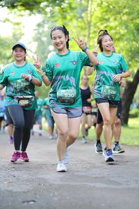 BIB: 288, 529, 5301
                            <button type="button" onclick="openModal(5037236)" class="btn btn-primary btn-sm float-right btn-popup" data-toggle="modal" data-target=".modal-high-quality">
                        <i class="fas fa-shopping-cart"></i> Add to Cart
                    </button>
                                            <button type="button" onclick="isThisMe(5037236, true)" class="btn btn-success btn-sm float-right btn-popup btn-isme hidden" data-toggle="tooltip" data-placement="bottom" title="นี่คือรูปของคุณใช่ไหม คลิกที่นี่เพื่อเอาเข้าอัลบั้ม">
                        <i class="fas fa-plus"></i> Add to album
                    </button>
                    <button type="button" onclick="isThisMe(5037236, false)" class="btn btn-warning btn-sm float-right btn-popup btn-isnotme hidden">
                        <i class="fas fa-ban"></i> Remove from album
                    </button>
