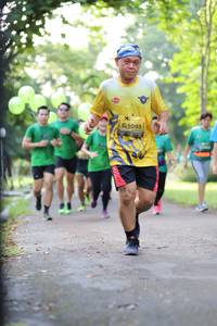 BIB: 1085
                            <button type="button" onclick="openModal(5036477)" class="btn btn-primary btn-sm float-right btn-popup" data-toggle="modal" data-target=".modal-high-quality">
                        <i class="fas fa-shopping-cart"></i> Add to Cart
                    </button>
                                            <button type="button" onclick="isThisMe(5036477, true)" class="btn btn-success btn-sm float-right btn-popup btn-isme hidden" data-toggle="tooltip" data-placement="bottom" title="นี่คือรูปของคุณใช่ไหม คลิกที่นี่เพื่อเอาเข้าอัลบั้ม">
                        <i class="fas fa-plus"></i> Add to album
                    </button>
                    <button type="button" onclick="isThisMe(5036477, false)" class="btn btn-warning btn-sm float-right btn-popup btn-isnotme hidden">
                        <i class="fas fa-ban"></i> Remove from album
                    </button>