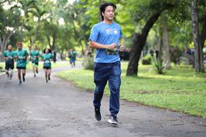 BIB: 
                            <button type="button" onclick="openModal(5025695)" class="btn btn-primary btn-sm float-right btn-popup" data-toggle="modal" data-target=".modal-high-quality">
                        <i class="fas fa-shopping-cart"></i> Add to Cart
                    </button>
                                            <button type="button" onclick="isThisMe(5025695, true)" class="btn btn-success btn-sm float-right btn-popup btn-isme hidden" data-toggle="tooltip" data-placement="bottom" title="นี่คือรูปของคุณใช่ไหม คลิกที่นี่เพื่อเอาเข้าอัลบั้ม">
                        <i class="fas fa-plus"></i> Add to album
                    </button>
                    <button type="button" onclick="isThisMe(5025695, false)" class="btn btn-warning btn-sm float-right btn-popup btn-isnotme hidden">
                        <i class="fas fa-ban"></i> Remove from album
                    </button>