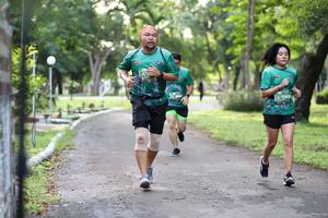 BIB: 4590
                            <button type="button" onclick="openModal(5025742)" class="btn btn-primary btn-sm float-right btn-popup" data-toggle="modal" data-target=".modal-high-quality">
                        <i class="fas fa-shopping-cart"></i> Add to Cart
                    </button>
                                            <button type="button" onclick="isThisMe(5025742, true)" class="btn btn-success btn-sm float-right btn-popup btn-isme hidden" data-toggle="tooltip" data-placement="bottom" title="นี่คือรูปของคุณใช่ไหม คลิกที่นี่เพื่อเอาเข้าอัลบั้ม">
                        <i class="fas fa-plus"></i> Add to album
                    </button>
                    <button type="button" onclick="isThisMe(5025742, false)" class="btn btn-warning btn-sm float-right btn-popup btn-isnotme hidden">
                        <i class="fas fa-ban"></i> Remove from album
                    </button>