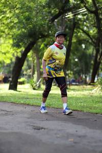 BIB: 0313
                            <button type="button" onclick="openModal(5039786)" class="btn btn-primary btn-sm float-right btn-popup" data-toggle="modal" data-target=".modal-high-quality">
                        <i class="fas fa-shopping-cart"></i> Add to Cart
                    </button>
                                            <button type="button" onclick="isThisMe(5039786, true)" class="btn btn-success btn-sm float-right btn-popup btn-isme hidden" data-toggle="tooltip" data-placement="bottom" title="นี่คือรูปของคุณใช่ไหม คลิกที่นี่เพื่อเอาเข้าอัลบั้ม">
                        <i class="fas fa-plus"></i> Add to album
                    </button>
                    <button type="button" onclick="isThisMe(5039786, false)" class="btn btn-warning btn-sm float-right btn-popup btn-isnotme hidden">
                        <i class="fas fa-ban"></i> Remove from album
                    </button>