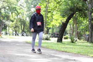 BIB: 
                            <button type="button" onclick="openModal(5072898)" class="btn btn-primary btn-sm float-right btn-popup" data-toggle="modal" data-target=".modal-high-quality">
                        <i class="fas fa-shopping-cart"></i> Add to Cart
                    </button>
                                            <button type="button" onclick="isThisMe(5072898, true)" class="btn btn-success btn-sm float-right btn-popup btn-isme hidden" data-toggle="tooltip" data-placement="bottom" title="นี่คือรูปของคุณใช่ไหม คลิกที่นี่เพื่อเอาเข้าอัลบั้ม">
                        <i class="fas fa-plus"></i> Add to album
                    </button>
                    <button type="button" onclick="isThisMe(5072898, false)" class="btn btn-warning btn-sm float-right btn-popup btn-isnotme hidden">
                        <i class="fas fa-ban"></i> Remove from album
                    </button>