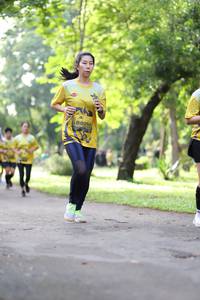 BIB: 0352
                            <button type="button" onclick="openModal(5038820)" class="btn btn-primary btn-sm float-right btn-popup" data-toggle="modal" data-target=".modal-high-quality">
                        <i class="fas fa-shopping-cart"></i> Add to Cart
                    </button>
                                            <button type="button" onclick="isThisMe(5038820, true)" class="btn btn-success btn-sm float-right btn-popup btn-isme hidden" data-toggle="tooltip" data-placement="bottom" title="นี่คือรูปของคุณใช่ไหม คลิกที่นี่เพื่อเอาเข้าอัลบั้ม">
                        <i class="fas fa-plus"></i> Add to album
                    </button>
                    <button type="button" onclick="isThisMe(5038820, false)" class="btn btn-warning btn-sm float-right btn-popup btn-isnotme hidden">
                        <i class="fas fa-ban"></i> Remove from album
                    </button>