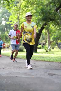 BIB: 0129
                            <button type="button" onclick="openModal(5038418)" class="btn btn-primary btn-sm float-right btn-popup" data-toggle="modal" data-target=".modal-high-quality">
                        <i class="fas fa-shopping-cart"></i> Add to Cart
                    </button>
                                            <button type="button" onclick="isThisMe(5038418, true)" class="btn btn-success btn-sm float-right btn-popup btn-isme hidden" data-toggle="tooltip" data-placement="bottom" title="นี่คือรูปของคุณใช่ไหม คลิกที่นี่เพื่อเอาเข้าอัลบั้ม">
                        <i class="fas fa-plus"></i> Add to album
                    </button>
                    <button type="button" onclick="isThisMe(5038418, false)" class="btn btn-warning btn-sm float-right btn-popup btn-isnotme hidden">
                        <i class="fas fa-ban"></i> Remove from album
                    </button>
