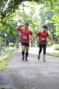 BIB: 0218, 0216
                            <button type="button" onclick="openModal(5049349)" class="btn btn-primary btn-sm float-right btn-popup" data-toggle="modal" data-target=".modal-high-quality">
                        <i class="fas fa-shopping-cart"></i> Add to Cart
                    </button>
                                            <button type="button" onclick="isThisMe(5049349, true)" class="btn btn-success btn-sm float-right btn-popup btn-isme hidden" data-toggle="tooltip" data-placement="bottom" title="นี่คือรูปของคุณใช่ไหม คลิกที่นี่เพื่อเอาเข้าอัลบั้ม">
                        <i class="fas fa-plus"></i> Add to album
                    </button>
                    <button type="button" onclick="isThisMe(5049349, false)" class="btn btn-warning btn-sm float-right btn-popup btn-isnotme hidden">
                        <i class="fas fa-ban"></i> Remove from album
                    </button>