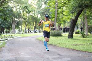 BIB: 284
                            <button type="button" onclick="openModal(5024605)" class="btn btn-primary btn-sm float-right btn-popup" data-toggle="modal" data-target=".modal-high-quality">
                        <i class="fas fa-shopping-cart"></i> Add to Cart
                    </button>
                                            <button type="button" onclick="isThisMe(5024605, true)" class="btn btn-success btn-sm float-right btn-popup btn-isme hidden" data-toggle="tooltip" data-placement="bottom" title="นี่คือรูปของคุณใช่ไหม คลิกที่นี่เพื่อเอาเข้าอัลบั้ม">
                        <i class="fas fa-plus"></i> Add to album
                    </button>
                    <button type="button" onclick="isThisMe(5024605, false)" class="btn btn-warning btn-sm float-right btn-popup btn-isnotme hidden">
                        <i class="fas fa-ban"></i> Remove from album
                    </button>