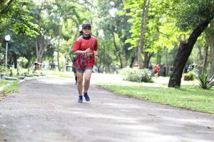 BIB: 0033
                            <button type="button" onclick="openModal(5069901)" class="btn btn-primary btn-sm float-right btn-popup" data-toggle="modal" data-target=".modal-high-quality">
                        <i class="fas fa-shopping-cart"></i> Add to Cart
                    </button>
                                            <button type="button" onclick="isThisMe(5069901, true)" class="btn btn-success btn-sm float-right btn-popup btn-isme hidden" data-toggle="tooltip" data-placement="bottom" title="นี่คือรูปของคุณใช่ไหม คลิกที่นี่เพื่อเอาเข้าอัลบั้ม">
                        <i class="fas fa-plus"></i> Add to album
                    </button>
                    <button type="button" onclick="isThisMe(5069901, false)" class="btn btn-warning btn-sm float-right btn-popup btn-isnotme hidden">
                        <i class="fas fa-ban"></i> Remove from album
                    </button>