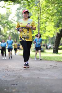 BIB: 0189
                            <button type="button" onclick="openModal(5038384)" class="btn btn-primary btn-sm float-right btn-popup" data-toggle="modal" data-target=".modal-high-quality">
                        <i class="fas fa-shopping-cart"></i> Add to Cart
                    </button>
                                            <button type="button" onclick="isThisMe(5038384, true)" class="btn btn-success btn-sm float-right btn-popup btn-isme hidden" data-toggle="tooltip" data-placement="bottom" title="นี่คือรูปของคุณใช่ไหม คลิกที่นี่เพื่อเอาเข้าอัลบั้ม">
                        <i class="fas fa-plus"></i> Add to album
                    </button>
                    <button type="button" onclick="isThisMe(5038384, false)" class="btn btn-warning btn-sm float-right btn-popup btn-isnotme hidden">
                        <i class="fas fa-ban"></i> Remove from album
                    </button>