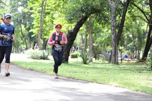 BIB: 0152
                            <button type="button" onclick="openModal(5083350)" class="btn btn-primary btn-sm float-right btn-popup" data-toggle="modal" data-target=".modal-high-quality">
                        <i class="fas fa-shopping-cart"></i> Add to Cart
                    </button>
                                            <button type="button" onclick="isThisMe(5083350, true)" class="btn btn-success btn-sm float-right btn-popup btn-isme hidden" data-toggle="tooltip" data-placement="bottom" title="นี่คือรูปของคุณใช่ไหม คลิกที่นี่เพื่อเอาเข้าอัลบั้ม">
                        <i class="fas fa-plus"></i> Add to album
                    </button>
                    <button type="button" onclick="isThisMe(5083350, false)" class="btn btn-warning btn-sm float-right btn-popup btn-isnotme hidden">
                        <i class="fas fa-ban"></i> Remove from album
                    </button>