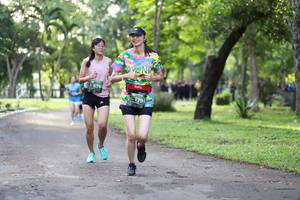 BIB: 575
                            <button type="button" onclick="openModal(5032665)" class="btn btn-primary btn-sm float-right btn-popup" data-toggle="modal" data-target=".modal-high-quality">
                        <i class="fas fa-shopping-cart"></i> Add to Cart
                    </button>
                                            <button type="button" onclick="isThisMe(5032665, true)" class="btn btn-success btn-sm float-right btn-popup btn-isme hidden" data-toggle="tooltip" data-placement="bottom" title="นี่คือรูปของคุณใช่ไหม คลิกที่นี่เพื่อเอาเข้าอัลบั้ม">
                        <i class="fas fa-plus"></i> Add to album
                    </button>
                    <button type="button" onclick="isThisMe(5032665, false)" class="btn btn-warning btn-sm float-right btn-popup btn-isnotme hidden">
                        <i class="fas fa-ban"></i> Remove from album
                    </button>