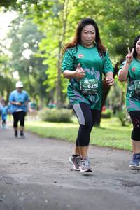 BIB: 625
                            <button type="button" onclick="openModal(5036334)" class="btn btn-primary btn-sm float-right btn-popup" data-toggle="modal" data-target=".modal-high-quality">
                        <i class="fas fa-shopping-cart"></i> Add to Cart
                    </button>
                                            <button type="button" onclick="isThisMe(5036334, true)" class="btn btn-success btn-sm float-right btn-popup btn-isme hidden" data-toggle="tooltip" data-placement="bottom" title="นี่คือรูปของคุณใช่ไหม คลิกที่นี่เพื่อเอาเข้าอัลบั้ม">
                        <i class="fas fa-plus"></i> Add to album
                    </button>
                    <button type="button" onclick="isThisMe(5036334, false)" class="btn btn-warning btn-sm float-right btn-popup btn-isnotme hidden">
                        <i class="fas fa-ban"></i> Remove from album
                    </button>