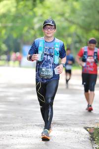 BIB: 0220
                            <button type="button" onclick="openModal(5159384)" class="btn btn-primary btn-sm float-right btn-popup" data-toggle="modal" data-target=".modal-high-quality">
                        <i class="fas fa-shopping-cart"></i> Add to Cart
                    </button>
                                            <button type="button" onclick="isThisMe(5159384, true)" class="btn btn-success btn-sm float-right btn-popup btn-isme hidden" data-toggle="tooltip" data-placement="bottom" title="นี่คือรูปของคุณใช่ไหม คลิกที่นี่เพื่อเอาเข้าอัลบั้ม">
                        <i class="fas fa-plus"></i> Add to album
                    </button>
                    <button type="button" onclick="isThisMe(5159384, false)" class="btn btn-warning btn-sm float-right btn-popup btn-isnotme hidden">
                        <i class="fas fa-ban"></i> Remove from album
                    </button>