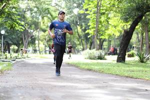 BIB: 1069
                            <button type="button" onclick="openModal(5072317)" class="btn btn-primary btn-sm float-right btn-popup" data-toggle="modal" data-target=".modal-high-quality">
                        <i class="fas fa-shopping-cart"></i> Add to Cart
                    </button>
                                            <button type="button" onclick="isThisMe(5072317, true)" class="btn btn-success btn-sm float-right btn-popup btn-isme hidden" data-toggle="tooltip" data-placement="bottom" title="นี่คือรูปของคุณใช่ไหม คลิกที่นี่เพื่อเอาเข้าอัลบั้ม">
                        <i class="fas fa-plus"></i> Add to album
                    </button>
                    <button type="button" onclick="isThisMe(5072317, false)" class="btn btn-warning btn-sm float-right btn-popup btn-isnotme hidden">
                        <i class="fas fa-ban"></i> Remove from album
                    </button>