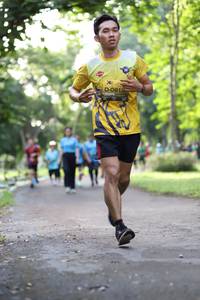 BIB: 0813
                            <button type="button" onclick="openModal(5036400)" class="btn btn-primary btn-sm float-right btn-popup" data-toggle="modal" data-target=".modal-high-quality">
                        <i class="fas fa-shopping-cart"></i> Add to Cart
                    </button>
                                            <button type="button" onclick="isThisMe(5036400, true)" class="btn btn-success btn-sm float-right btn-popup btn-isme hidden" data-toggle="tooltip" data-placement="bottom" title="นี่คือรูปของคุณใช่ไหม คลิกที่นี่เพื่อเอาเข้าอัลบั้ม">
                        <i class="fas fa-plus"></i> Add to album
                    </button>
                    <button type="button" onclick="isThisMe(5036400, false)" class="btn btn-warning btn-sm float-right btn-popup btn-isnotme hidden">
                        <i class="fas fa-ban"></i> Remove from album
                    </button>