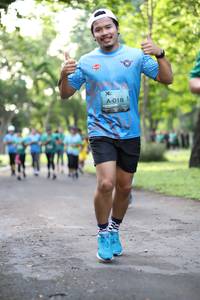 BIB: 018
                            <button type="button" onclick="openModal(5033659)" class="btn btn-primary btn-sm float-right btn-popup" data-toggle="modal" data-target=".modal-high-quality">
                        <i class="fas fa-shopping-cart"></i> Add to Cart
                    </button>
                                            <button type="button" onclick="isThisMe(5033659, true)" class="btn btn-success btn-sm float-right btn-popup btn-isme hidden" data-toggle="tooltip" data-placement="bottom" title="นี่คือรูปของคุณใช่ไหม คลิกที่นี่เพื่อเอาเข้าอัลบั้ม">
                        <i class="fas fa-plus"></i> Add to album
                    </button>
                    <button type="button" onclick="isThisMe(5033659, false)" class="btn btn-warning btn-sm float-right btn-popup btn-isnotme hidden">
                        <i class="fas fa-ban"></i> Remove from album
                    </button>