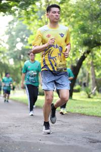 BIB: 091
                            <button type="button" onclick="openModal(5036089)" class="btn btn-primary btn-sm float-right btn-popup" data-toggle="modal" data-target=".modal-high-quality">
                        <i class="fas fa-shopping-cart"></i> Add to Cart
                    </button>
                                            <button type="button" onclick="isThisMe(5036089, true)" class="btn btn-success btn-sm float-right btn-popup btn-isme hidden" data-toggle="tooltip" data-placement="bottom" title="นี่คือรูปของคุณใช่ไหม คลิกที่นี่เพื่อเอาเข้าอัลบั้ม">
                        <i class="fas fa-plus"></i> Add to album
                    </button>
                    <button type="button" onclick="isThisMe(5036089, false)" class="btn btn-warning btn-sm float-right btn-popup btn-isnotme hidden">
                        <i class="fas fa-ban"></i> Remove from album
                    </button>