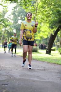 BIB: 0962
                            <button type="button" onclick="openModal(5039232)" class="btn btn-primary btn-sm float-right btn-popup" data-toggle="modal" data-target=".modal-high-quality">
                        <i class="fas fa-shopping-cart"></i> Add to Cart
                    </button>
                                            <button type="button" onclick="isThisMe(5039232, true)" class="btn btn-success btn-sm float-right btn-popup btn-isme hidden" data-toggle="tooltip" data-placement="bottom" title="นี่คือรูปของคุณใช่ไหม คลิกที่นี่เพื่อเอาเข้าอัลบั้ม">
                        <i class="fas fa-plus"></i> Add to album
                    </button>
                    <button type="button" onclick="isThisMe(5039232, false)" class="btn btn-warning btn-sm float-right btn-popup btn-isnotme hidden">
                        <i class="fas fa-ban"></i> Remove from album
                    </button>