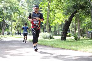 BIB: 1022
                            <button type="button" onclick="openModal(5084280)" class="btn btn-primary btn-sm float-right btn-popup" data-toggle="modal" data-target=".modal-high-quality">
                        <i class="fas fa-shopping-cart"></i> Add to Cart
                    </button>
                                            <button type="button" onclick="isThisMe(5084280, true)" class="btn btn-success btn-sm float-right btn-popup btn-isme hidden" data-toggle="tooltip" data-placement="bottom" title="นี่คือรูปของคุณใช่ไหม คลิกที่นี่เพื่อเอาเข้าอัลบั้ม">
                        <i class="fas fa-plus"></i> Add to album
                    </button>
                    <button type="button" onclick="isThisMe(5084280, false)" class="btn btn-warning btn-sm float-right btn-popup btn-isnotme hidden">
                        <i class="fas fa-ban"></i> Remove from album
                    </button>