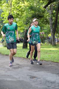 BIB: 0042
                            <button type="button" onclick="openModal(5033072)" class="btn btn-primary btn-sm float-right btn-popup" data-toggle="modal" data-target=".modal-high-quality">
                        <i class="fas fa-shopping-cart"></i> Add to Cart
                    </button>
                                            <button type="button" onclick="isThisMe(5033072, true)" class="btn btn-success btn-sm float-right btn-popup btn-isme hidden" data-toggle="tooltip" data-placement="bottom" title="นี่คือรูปของคุณใช่ไหม คลิกที่นี่เพื่อเอาเข้าอัลบั้ม">
                        <i class="fas fa-plus"></i> Add to album
                    </button>
                    <button type="button" onclick="isThisMe(5033072, false)" class="btn btn-warning btn-sm float-right btn-popup btn-isnotme hidden">
                        <i class="fas fa-ban"></i> Remove from album
                    </button>