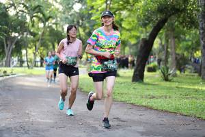 BIB: 875, 179
                            <button type="button" onclick="openModal(5032674)" class="btn btn-primary btn-sm float-right btn-popup" data-toggle="modal" data-target=".modal-high-quality">
                        <i class="fas fa-shopping-cart"></i> Add to Cart
                    </button>
                                            <button type="button" onclick="isThisMe(5032674, true)" class="btn btn-success btn-sm float-right btn-popup btn-isme hidden" data-toggle="tooltip" data-placement="bottom" title="นี่คือรูปของคุณใช่ไหม คลิกที่นี่เพื่อเอาเข้าอัลบั้ม">
                        <i class="fas fa-plus"></i> Add to album
                    </button>
                    <button type="button" onclick="isThisMe(5032674, false)" class="btn btn-warning btn-sm float-right btn-popup btn-isnotme hidden">
                        <i class="fas fa-ban"></i> Remove from album
                    </button>