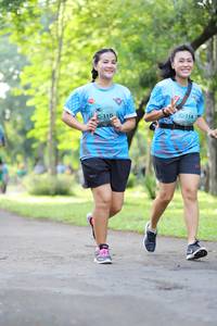 BIB: 114, 115
                            <button type="button" onclick="openModal(5037343)" class="btn btn-primary btn-sm float-right btn-popup" data-toggle="modal" data-target=".modal-high-quality">
                        <i class="fas fa-shopping-cart"></i> Add to Cart
                    </button>
                                            <button type="button" onclick="isThisMe(5037343, true)" class="btn btn-success btn-sm float-right btn-popup btn-isme hidden" data-toggle="tooltip" data-placement="bottom" title="นี่คือรูปของคุณใช่ไหม คลิกที่นี่เพื่อเอาเข้าอัลบั้ม">
                        <i class="fas fa-plus"></i> Add to album
                    </button>
                    <button type="button" onclick="isThisMe(5037343, false)" class="btn btn-warning btn-sm float-right btn-popup btn-isnotme hidden">
                        <i class="fas fa-ban"></i> Remove from album
                    </button>