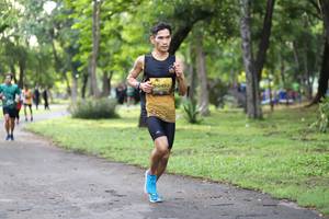 BIB: 0492
                            <button type="button" onclick="openModal(5026119)" class="btn btn-primary btn-sm float-right btn-popup" data-toggle="modal" data-target=".modal-high-quality">
                        <i class="fas fa-shopping-cart"></i> Add to Cart
                    </button>
                                            <button type="button" onclick="isThisMe(5026119, true)" class="btn btn-success btn-sm float-right btn-popup btn-isme hidden" data-toggle="tooltip" data-placement="bottom" title="นี่คือรูปของคุณใช่ไหม คลิกที่นี่เพื่อเอาเข้าอัลบั้ม">
                        <i class="fas fa-plus"></i> Add to album
                    </button>
                    <button type="button" onclick="isThisMe(5026119, false)" class="btn btn-warning btn-sm float-right btn-popup btn-isnotme hidden">
                        <i class="fas fa-ban"></i> Remove from album
                    </button>