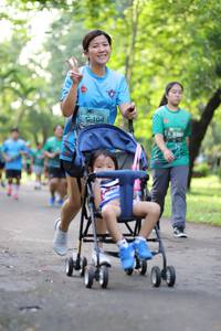 BIB: 104, 
                            <button type="button" onclick="openModal(5037895)" class="btn btn-primary btn-sm float-right btn-popup" data-toggle="modal" data-target=".modal-high-quality">
                        <i class="fas fa-shopping-cart"></i> Add to Cart
                    </button>
                                            <button type="button" onclick="isThisMe(5037895, true)" class="btn btn-success btn-sm float-right btn-popup btn-isme hidden" data-toggle="tooltip" data-placement="bottom" title="นี่คือรูปของคุณใช่ไหม คลิกที่นี่เพื่อเอาเข้าอัลบั้ม">
                        <i class="fas fa-plus"></i> Add to album
                    </button>
                    <button type="button" onclick="isThisMe(5037895, false)" class="btn btn-warning btn-sm float-right btn-popup btn-isnotme hidden">
                        <i class="fas fa-ban"></i> Remove from album
                    </button>